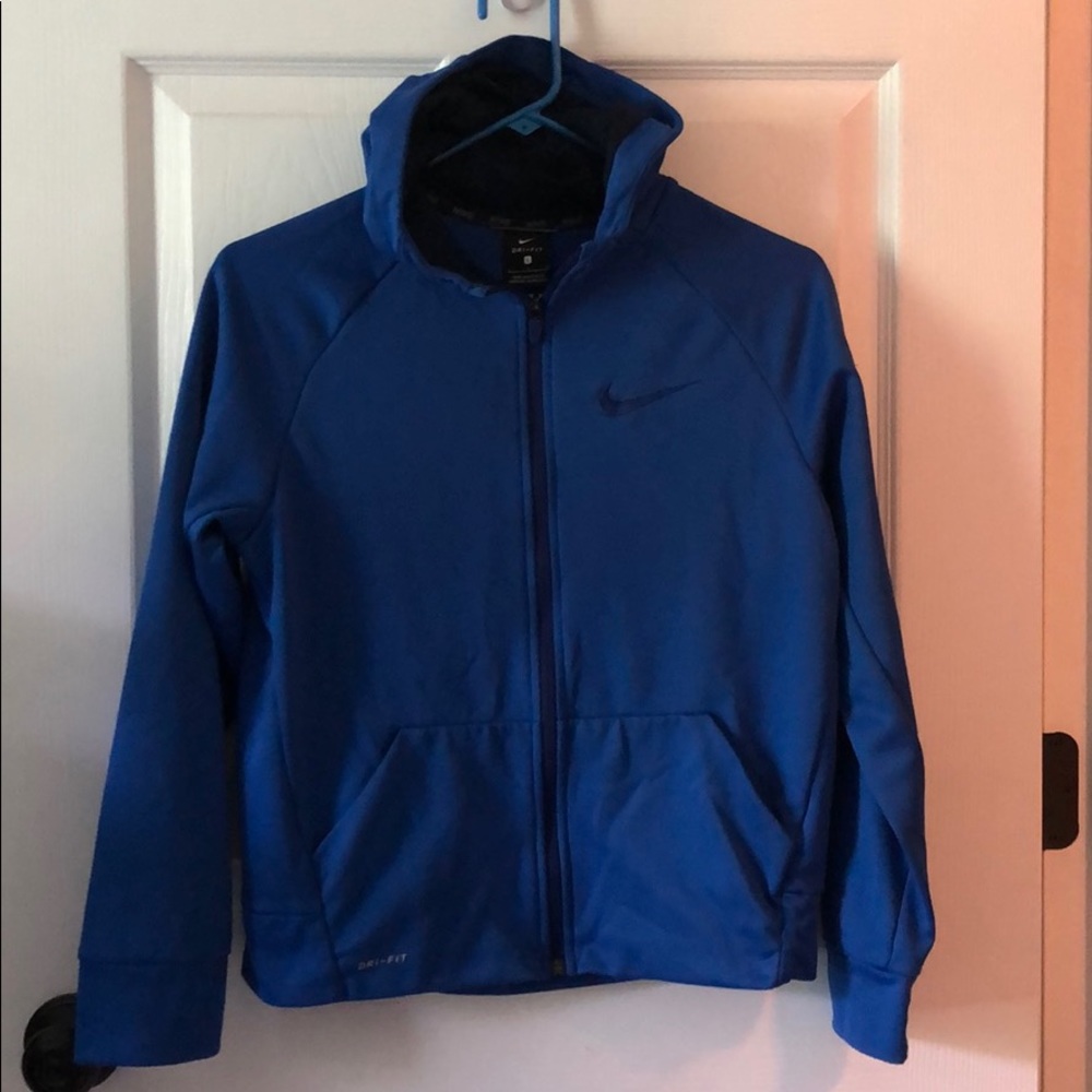 Boys Large Nike Dri-Fit, zip-up hoodie.